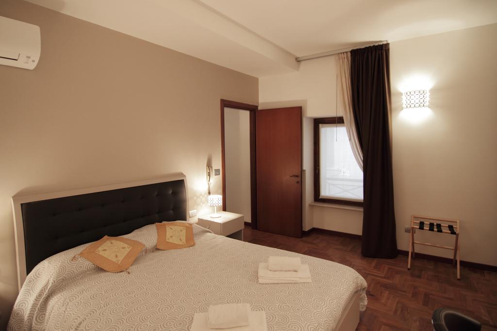 ורונה Residenza S. Giovanni In Foro חדר תמונה